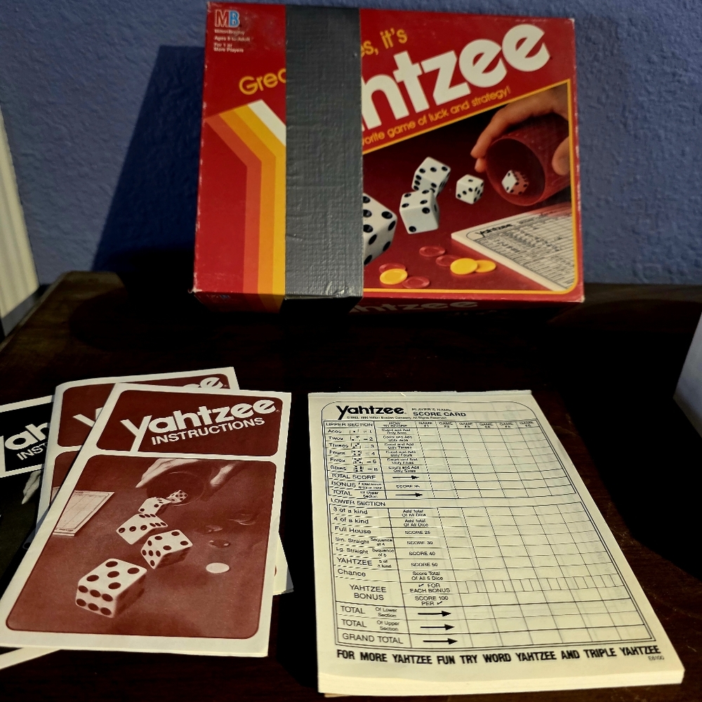 Yahtzee Board Game Vintage 1982